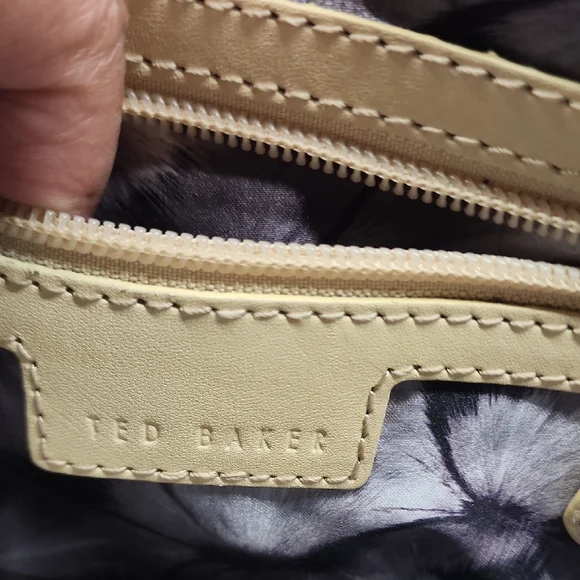 Ted Baker Cream & Black Animal Print Crossbody (Like New) - Picture 9 of 12